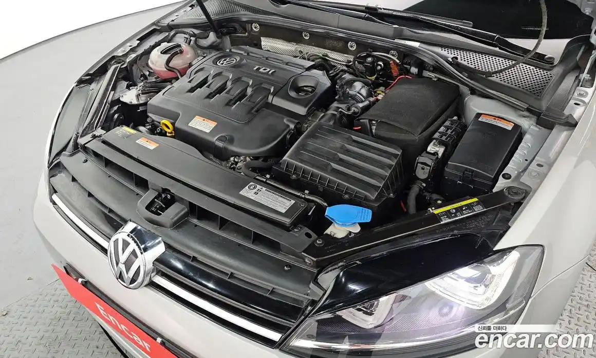 Volkswagen Golf 2016 2.0 Автомат в Москве № 276683, фото 15