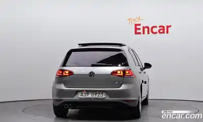 Volkswagen Golf 2016 2.0 Автомат в Москве № 276683, миниатюра 6