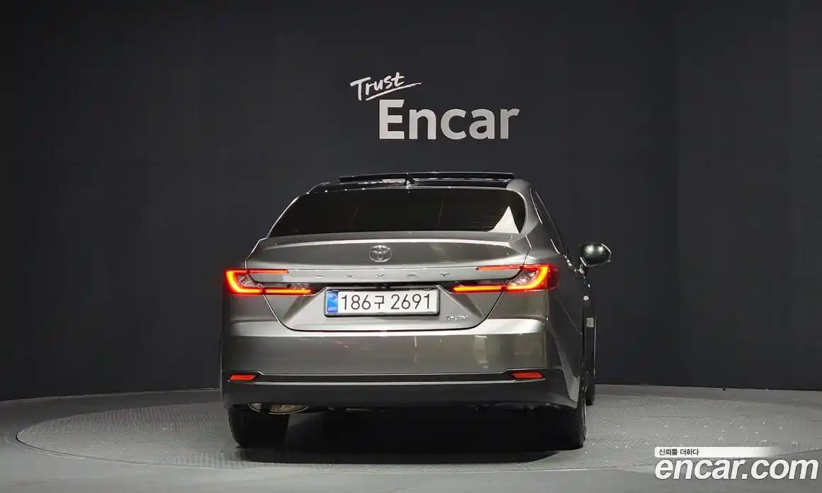 Toyota Camry 2025 2.5 Автомат в Москве № 279189, фото 13