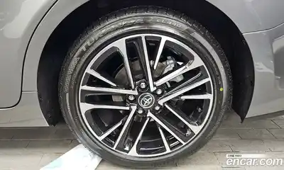 Toyota Camry 2025 2.5 Автомат в Москве № 279189, миниатюра 9