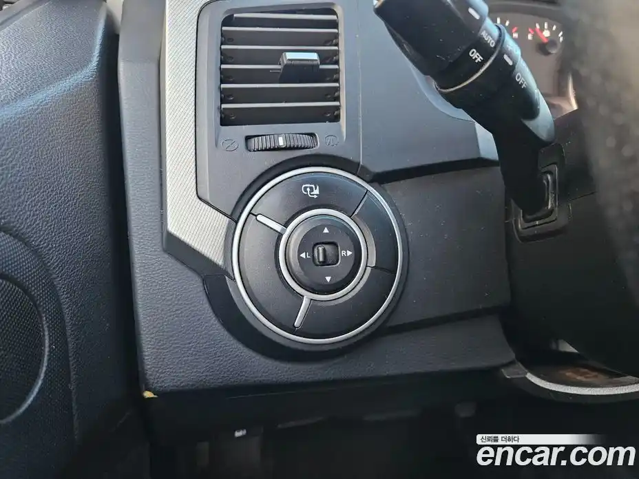 SsangYong Korando 2012 2.0 Автомат в Москве № 28612, фото 14