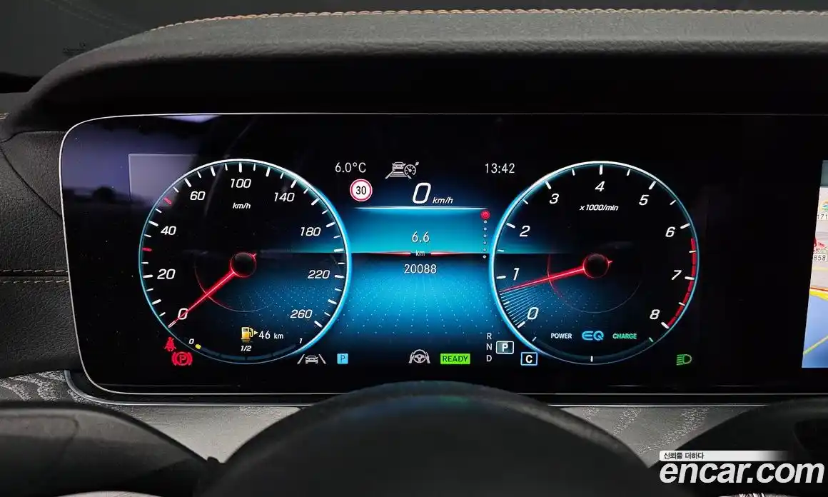 Mercedes-Benz E-Class 2022 2.0 Автомат в Москве № 286830, фото 13