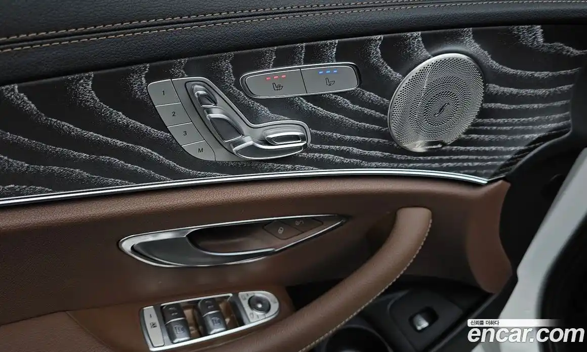 Mercedes-Benz E-Class 2022 2.0 Автомат в Москве № 286830, фото 14