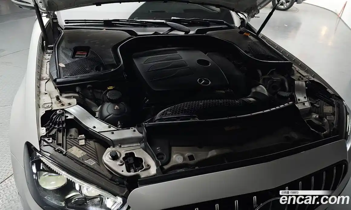 Mercedes-Benz E-Class 2022 2.0 Автомат в Москве № 286830, фото 8