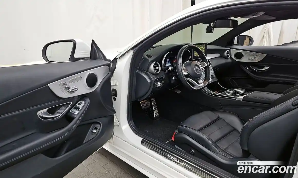 Mercedes-Benz C-Class 2016 2.0 Автомат в Москве № 287670, фото 12