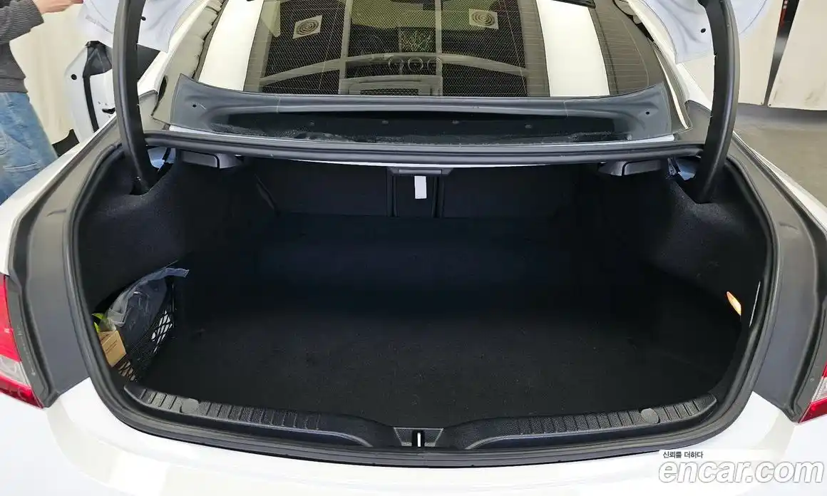 Mercedes-Benz C-Class 2016 2.0 Автомат в Москве № 287670, фото 5