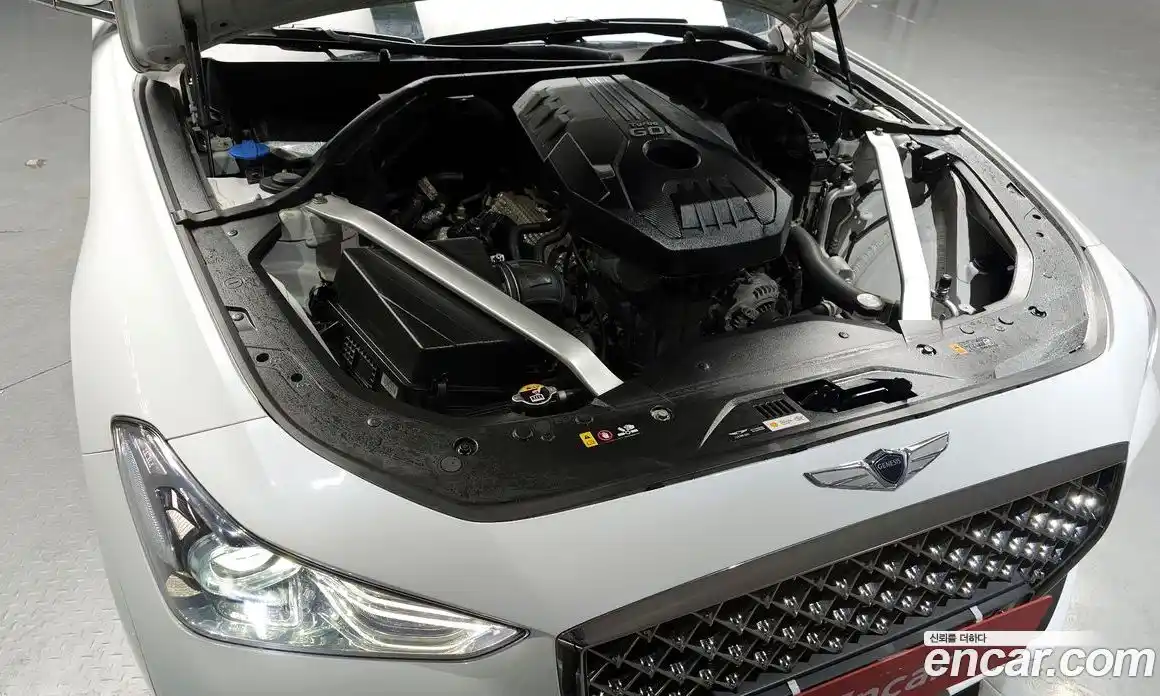 Genesis G70 2019 2.0 Автомат в Москве № 289263, фото 15