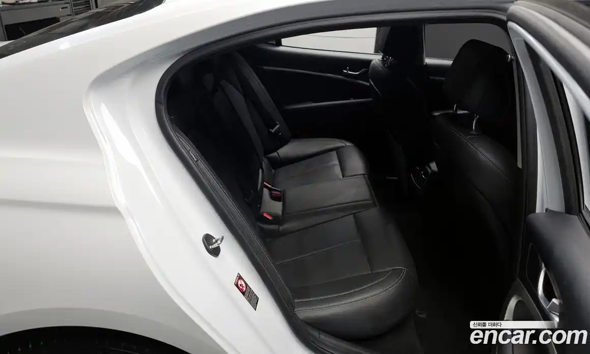 Genesis G70 2019 2.0 Автомат в Москве № 289263, фото 3