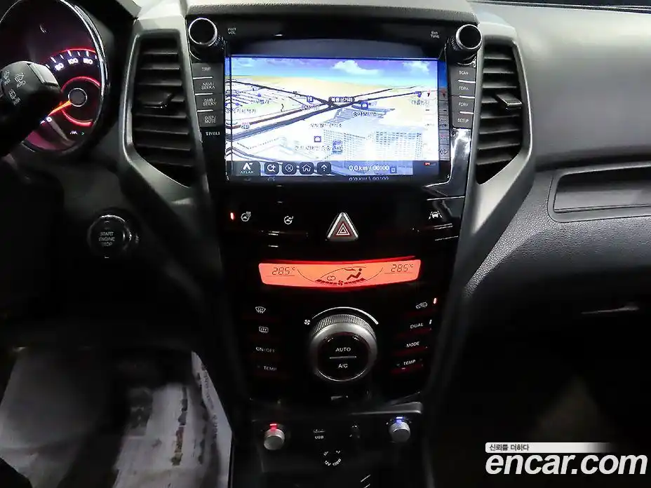 SsangYong TIBOLI 2018 1.6 Автомат в Москве № 28992, фото 18