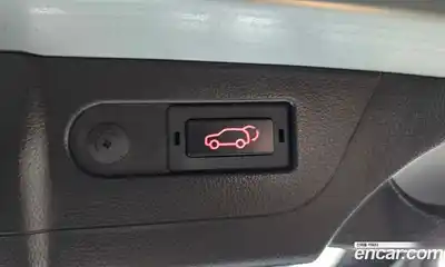 SsangYong Rexton 2018 2.2 Автомат в Москве № 291135, миниатюра 11