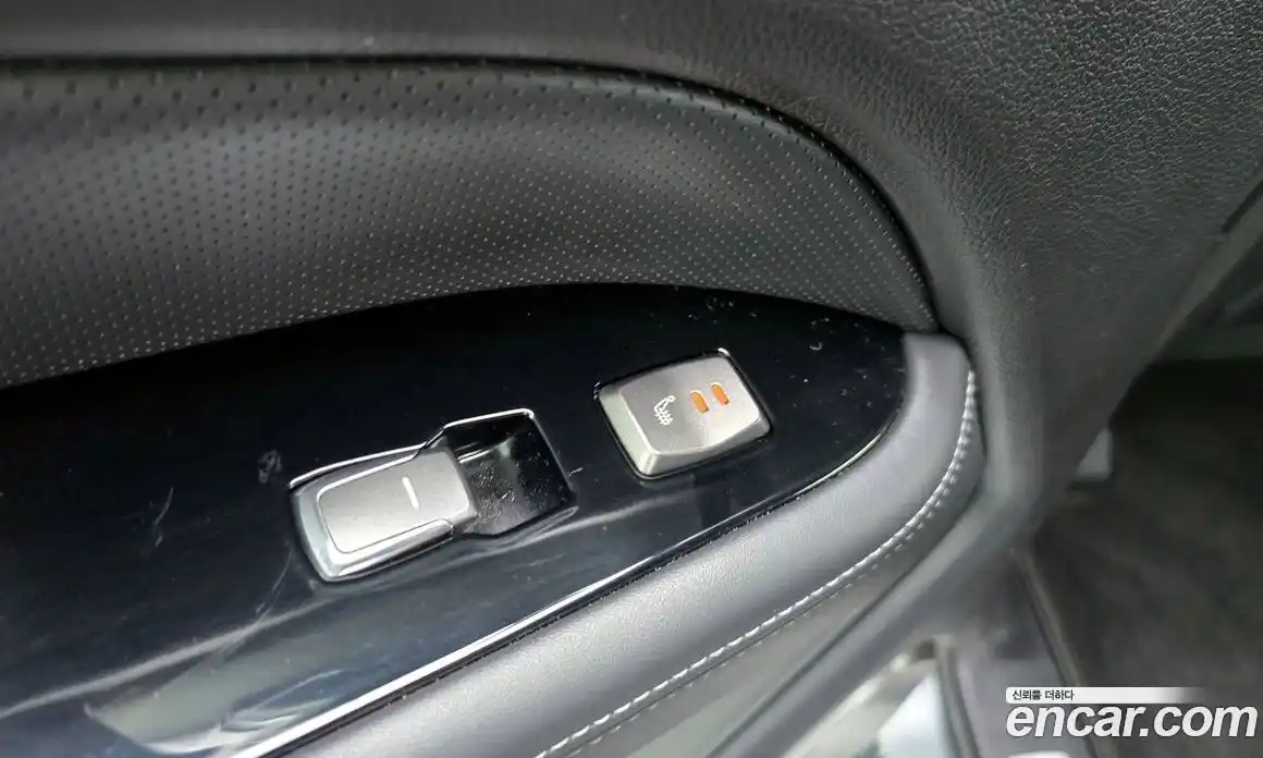 SsangYong Rexton 2018 2.2 Автомат в Москве № 291135, фото 16