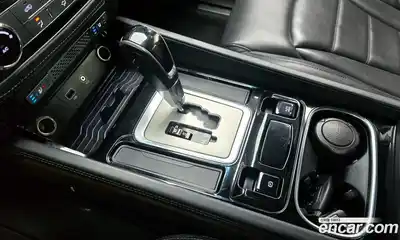 SsangYong Rexton 2018 2.2 Автомат в Москве № 291135, миниатюра 10