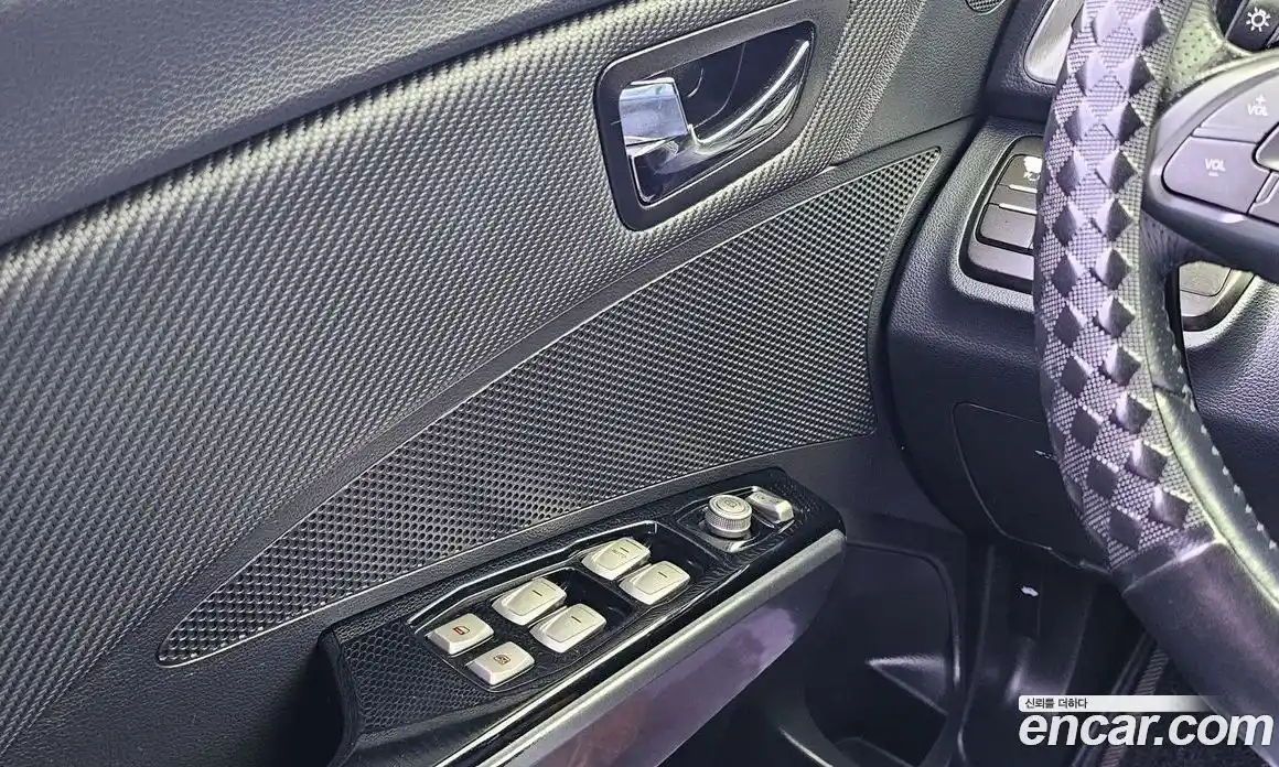 SsangYong TIBOLI 2018 1.6 Автомат в Москве № 291416, фото 14