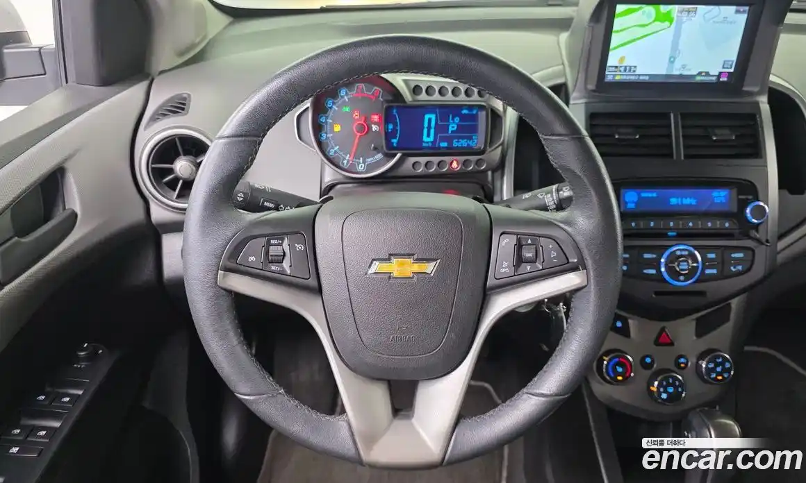 Chevrolet Aveo 2015 1.4 Автомат в Москве № 296952, фото 18