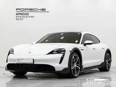 Porsche Taycan, 2024