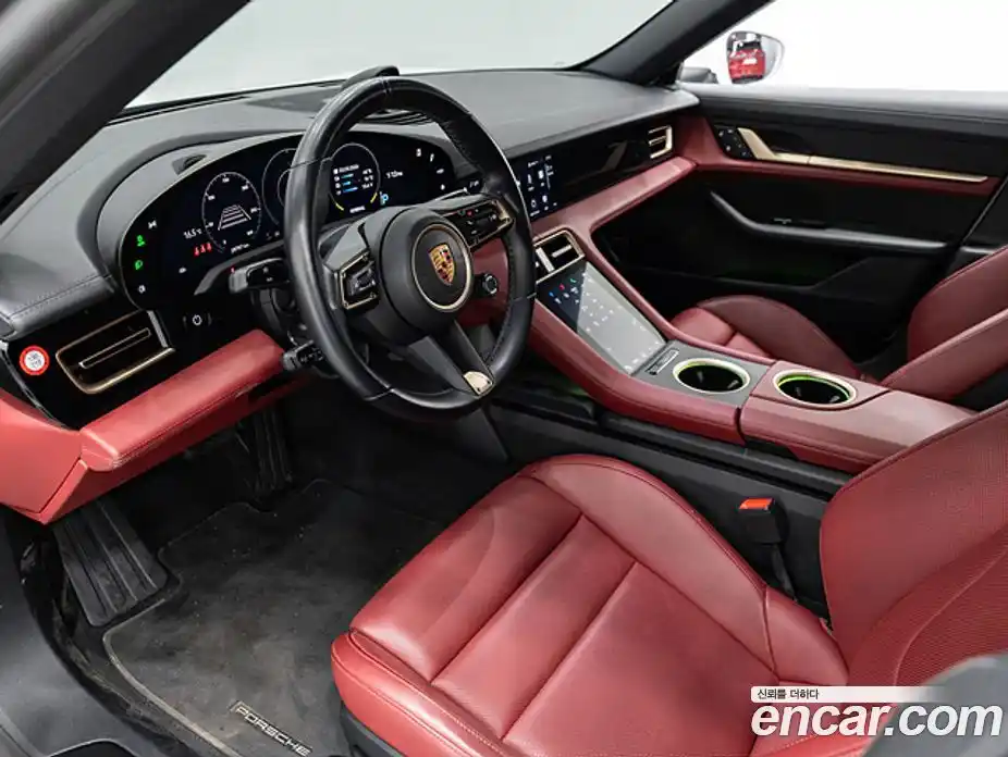 Porsche Taycan 2024 0.1 Автомат в Москве № 297598, фото 20