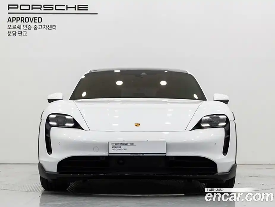 Porsche Taycan 2024 0.1 Автомат в Москве № 297598, фото 3