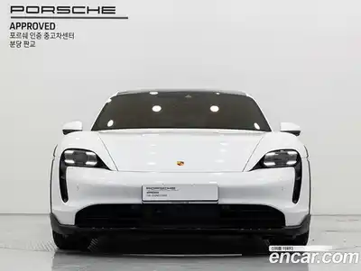 Porsche Taycan 2024 0.1 Автомат в Москве № 297598, миниатюра 3