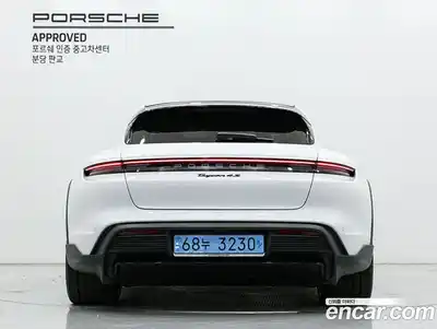 Porsche Taycan 2024 0.1 Автомат в Москве № 297598, миниатюра 4