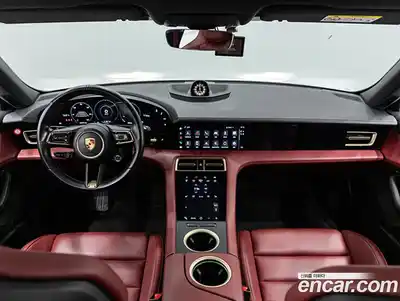 Porsche Taycan 2024 0.1 Автомат в Москве № 297598, миниатюра 7