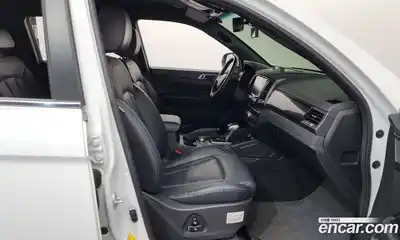 SsangYong Rexton, 2022