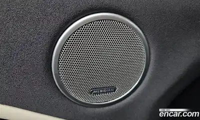 Land Rover Range-Rover Evoque 2017 2.0 Автомат в Москве № 298342, миниатюра 10