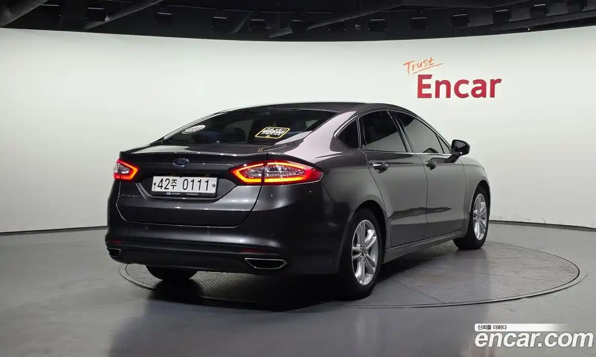 Ford Mondeo 2015 2.0 Автомат в Москве № 304916, фото 17