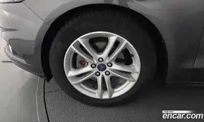 Ford Mondeo 2015 2.0 Автомат в Москве № 304916, миниатюра 2