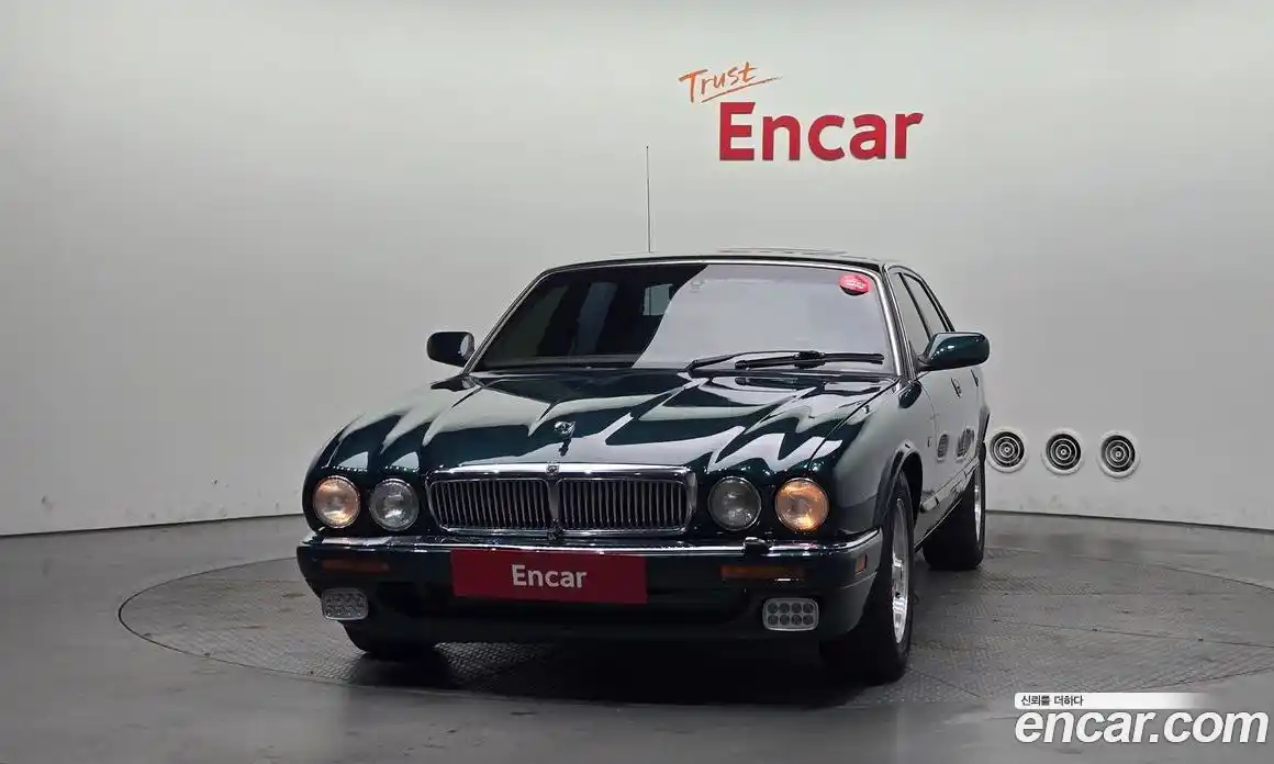 Jaguar XJ-6 1996 3.2 Автомат в Москве № 305141, фото 3