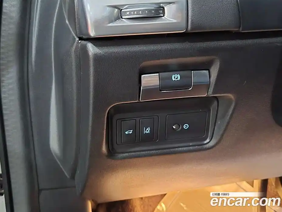 Jaguar E-Pace 2020 2.0 Автомат в Москве № 305142, фото 14