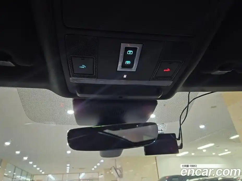 Jaguar E-Pace 2020 2.0 Автомат в Москве № 305142, фото 19