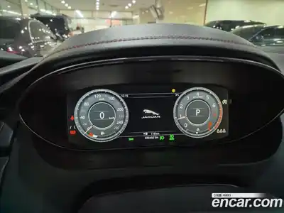 Jaguar E-Pace 2020 2.0 Автомат в Москве № 305142, миниатюра 6