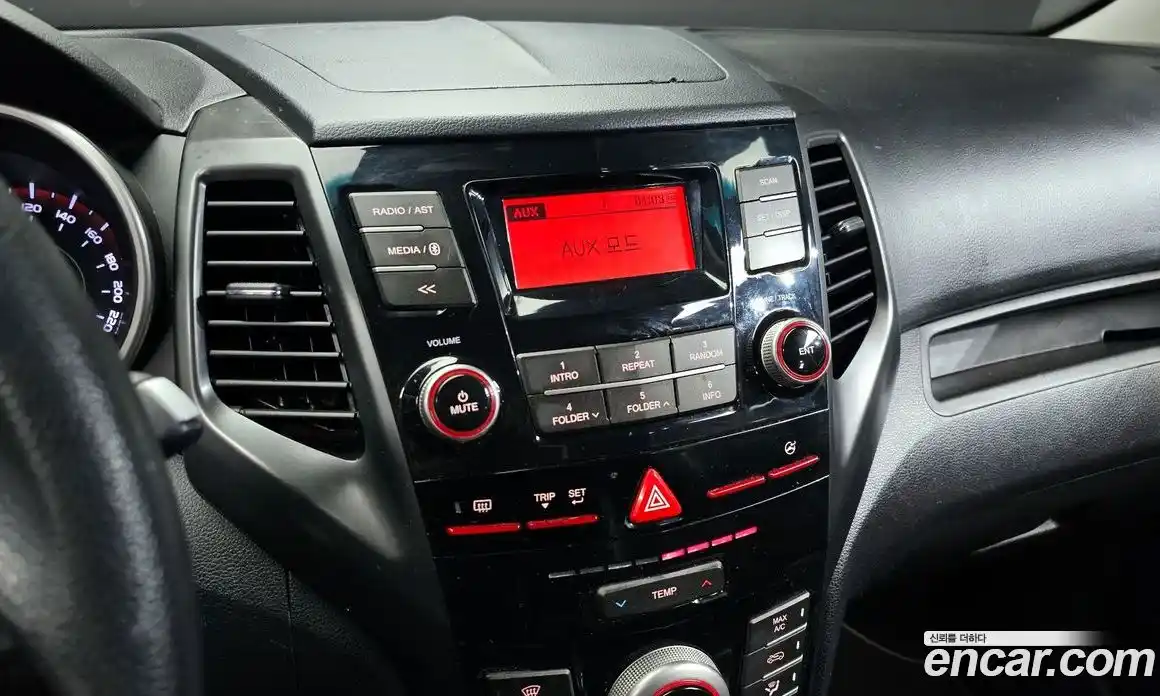 SsangYong TIBOLI 2017 1.6 Автомат в Москве № 30642, фото 14