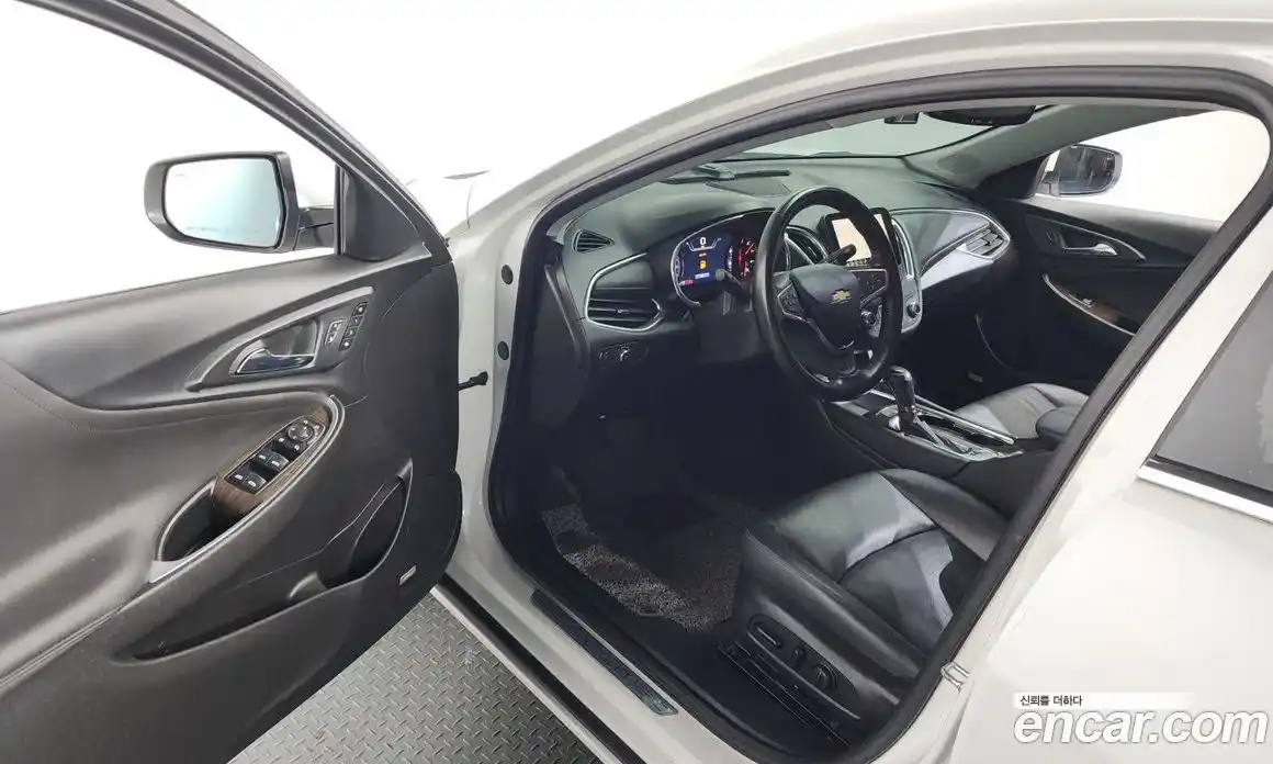 Chevrolet Malibu 2019 2.0 Автомат в Москве № 314302, фото 1