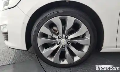 Chevrolet Malibu 2019 2.0 Автомат в Москве № 314302, миниатюра 10