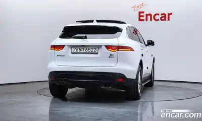Jaguar F-Pace 2018 2.0 Автомат в Москве № 320228, миниатюра 4