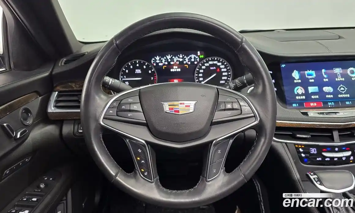 Cadillac CT6 2018 2.0 Автомат в Москве № 321028, фото 13