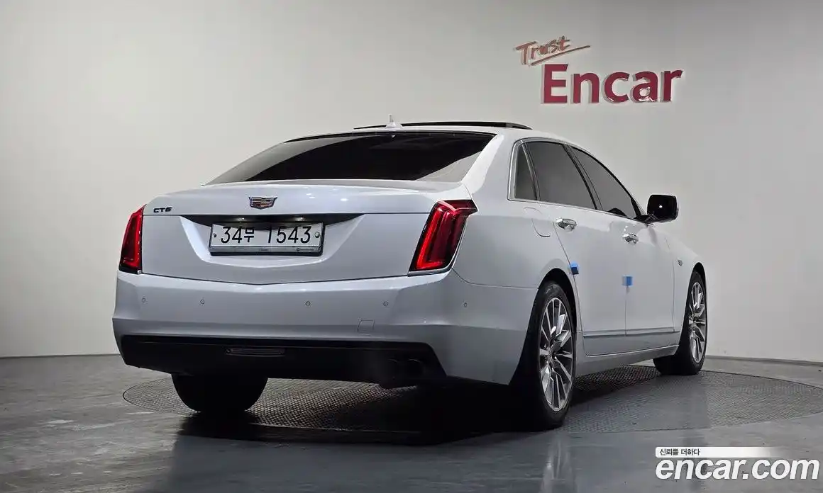 Cadillac CT6 2018 2.0 Автомат в Москве № 321028, фото 17
