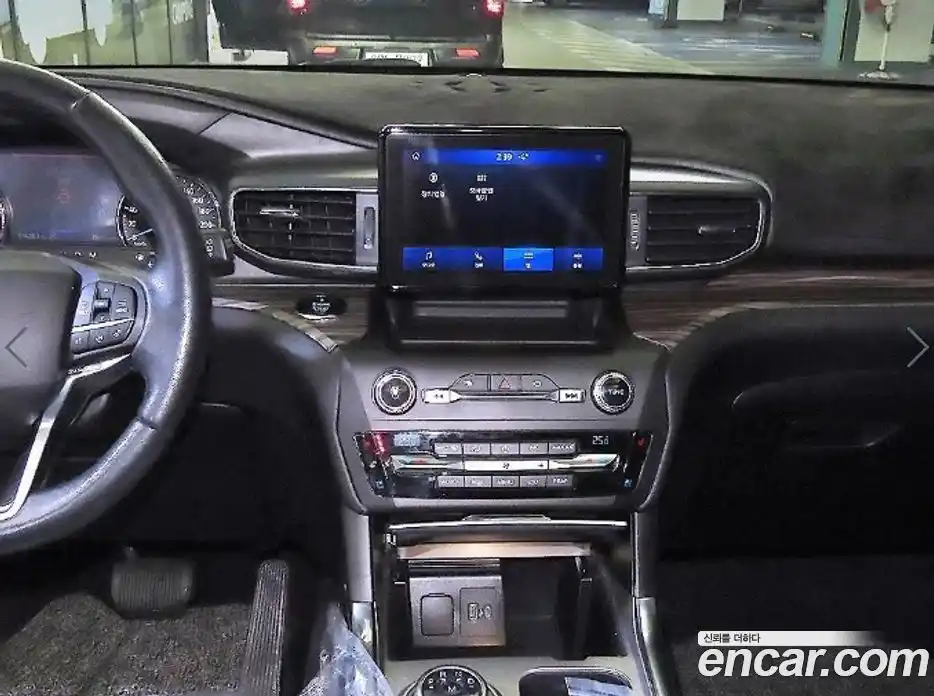 Ford Explorer 2020 2.3 Автомат в Москве № 330810, фото 11