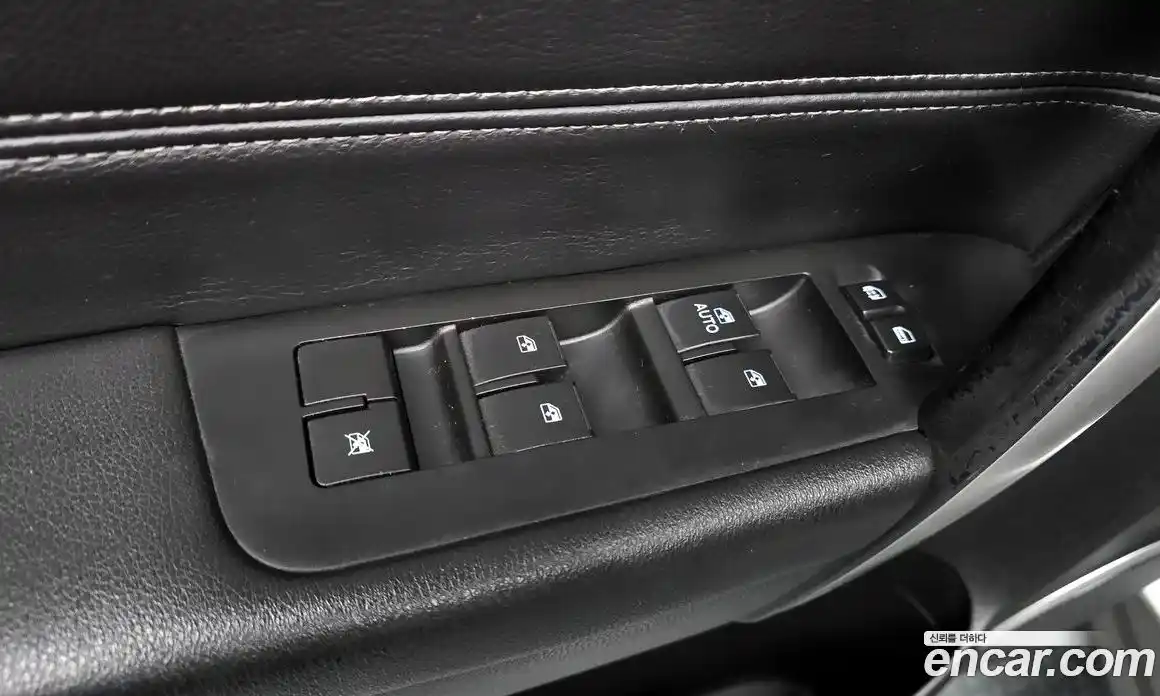 Chevrolet Captiva 2015 2.0 Автомат в Москве № 332475, фото 20