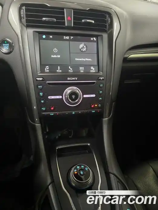 Ford Mondeo 2019 2.0 Автомат в Москве № 335381, фото 9