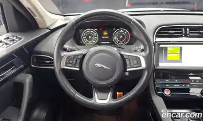 Jaguar F-Pace 2019 2.0 Автомат в Москве № 335794, миниатюра 12