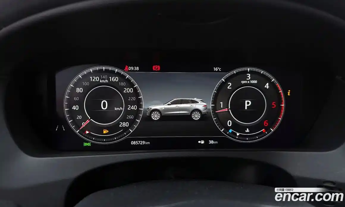 Jaguar F-Pace 2019 2.0 Автомат в Москве № 335794, фото 7