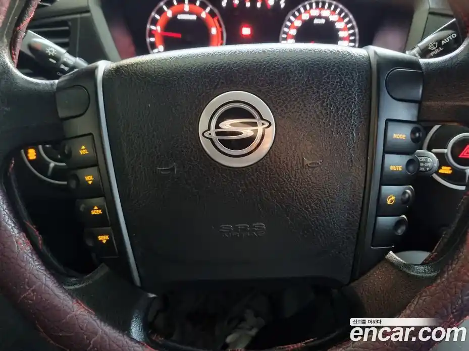 SsangYong Korando 2012 2.0 Механическая в Москве № 34727, фото 12