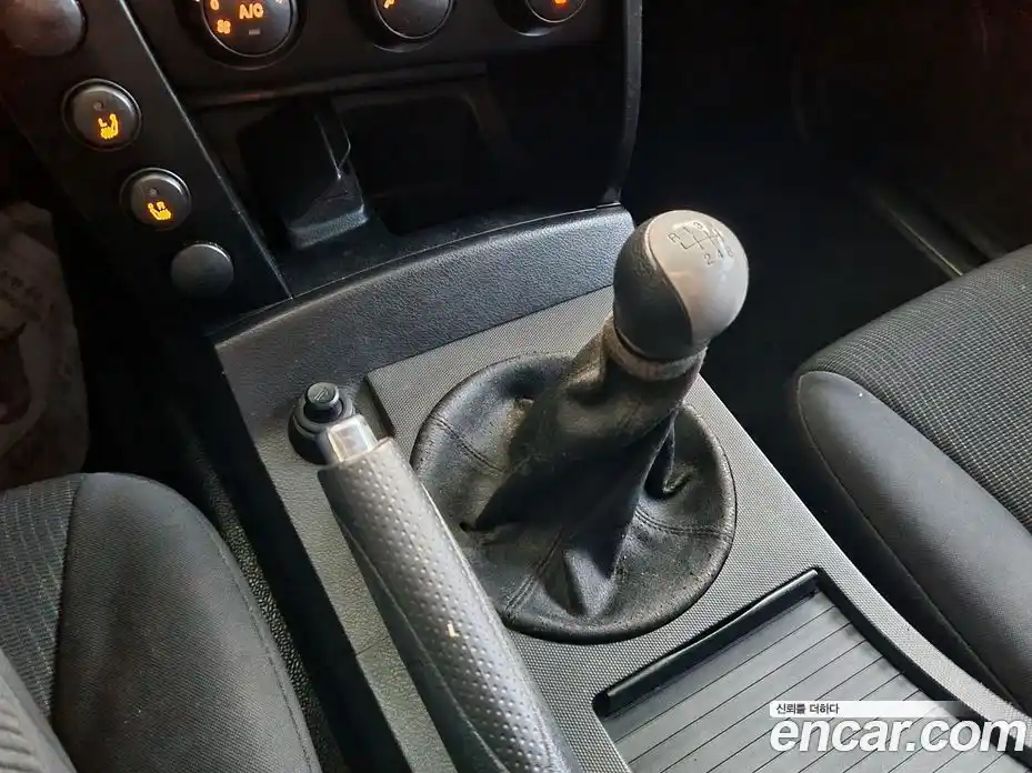 SsangYong Korando 2012 2.0 Механическая в Москве № 34727, фото 14