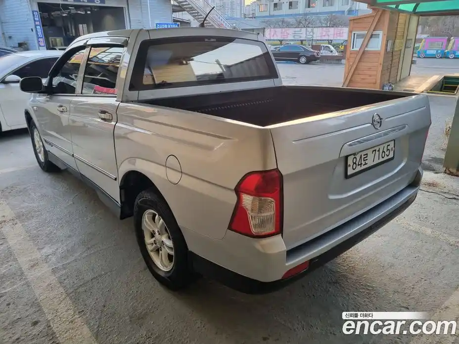 SsangYong Korando 2012 2.0 Механическая в Москве № 34727, фото 6