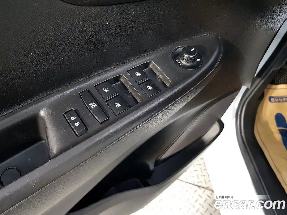 Chevrolet Spark 2016 1.0 Автомат в Москве № 354908, фото 17