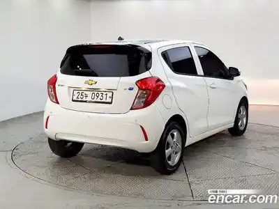 Chevrolet Spark 2016 1.0 Автомат в Москве № 354908, миниатюра 4