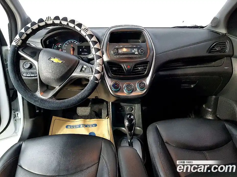 Chevrolet Spark 2016 1.0 Автомат в Москве № 354908, фото 6