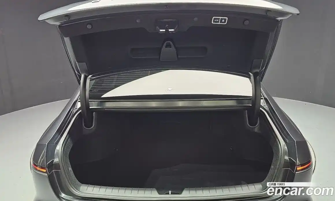 Hyundai Grandeur 2023 2.5 Автомат в Москве № 355690, фото 20